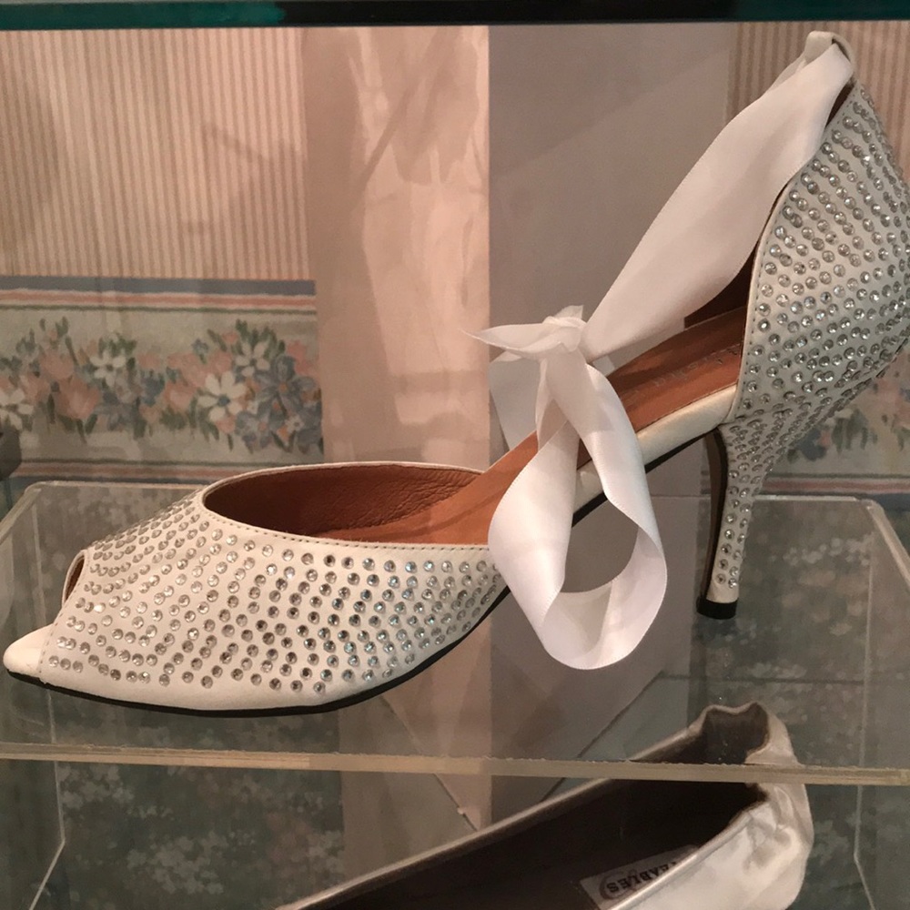 Alisha Hill Eva 3” heels
